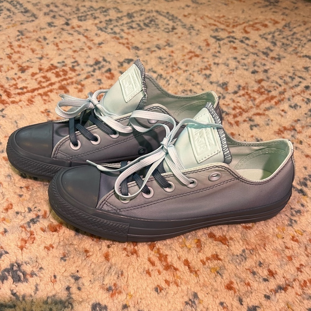 Converse All Star UNIQUE light and dark blue faded shoes